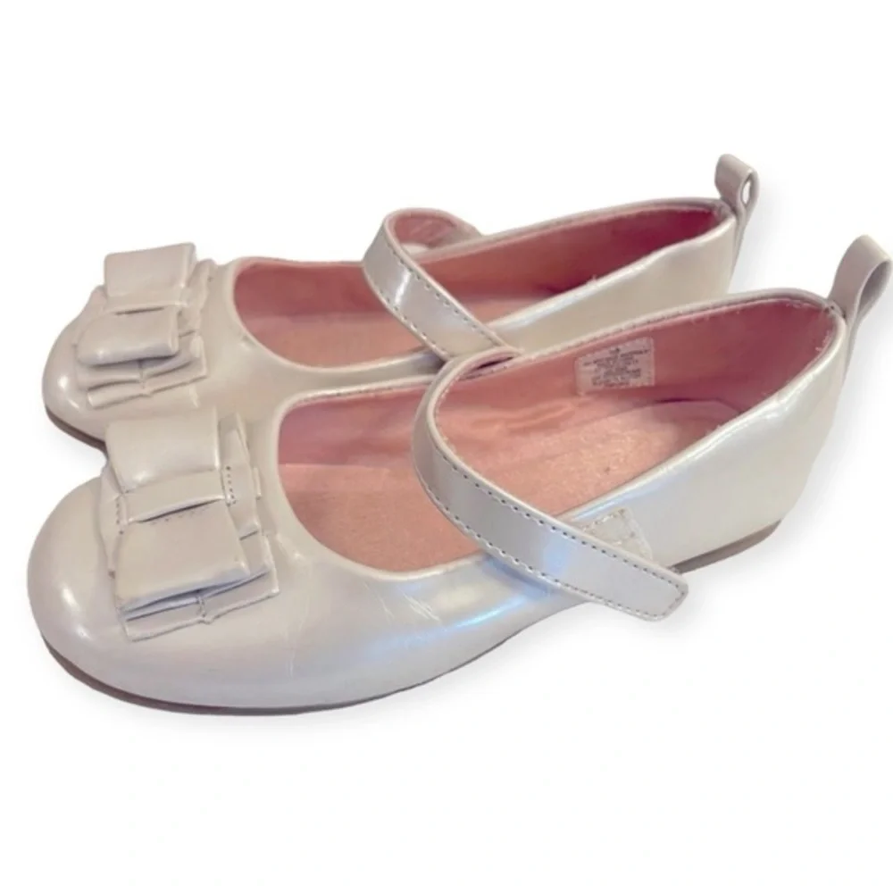 Girls Pearl White Bow Slippers Size‎ 10